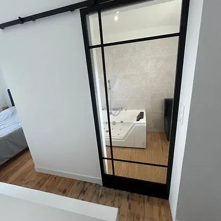 Balneo Apartment *